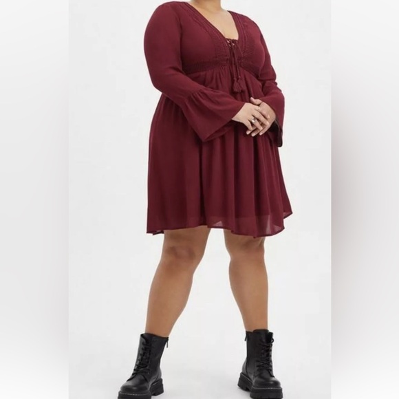 Torrid Lace Up Crinkle Gauze Flowy Long Sleeve Mini Skater Dress Burgundy - Picture 4 of 14